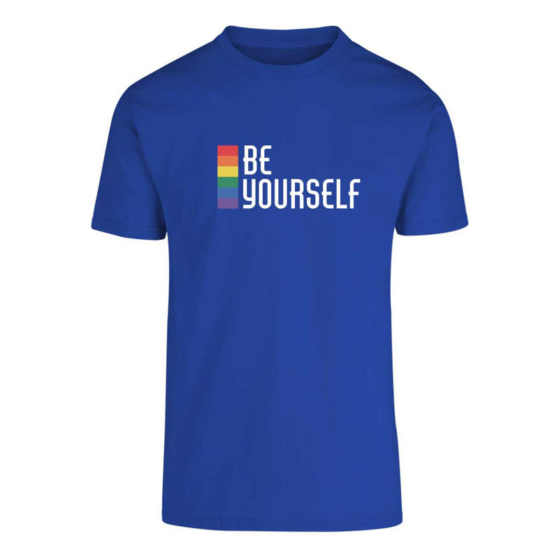 Playera unisex LGBT+ Be Yourself de KreaLab, camiseta colorida con mensaje de aceptación y orgullo LGBT+.