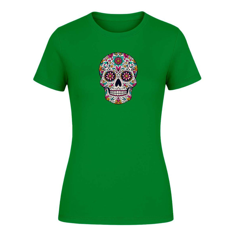 Playera KreaLab con diseño de calavera mexicana y mandala de dama, ideal para Día de Muertos, de estilo moderno y colorido.