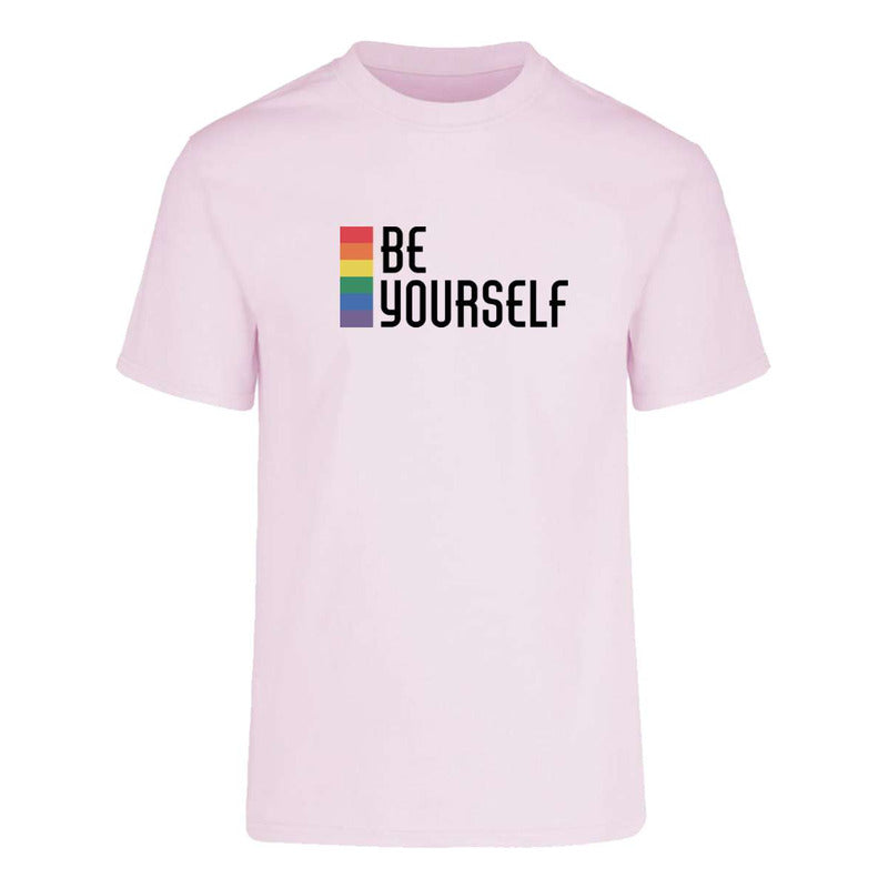 Playera unisex LGBT+ Be Yourself de KreaLab, camiseta con mensaje inclusivo y diseño colorido, vista frontal en la imagen
